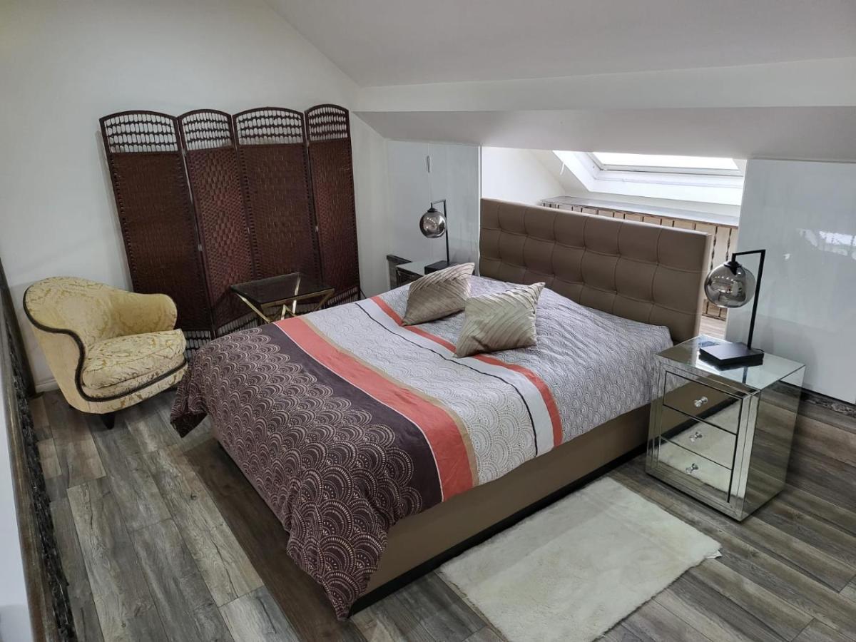 Апартаменты Duplex Elegant Situe A 1Min De La Gare Du Nord Брюссель Экстерьер фото